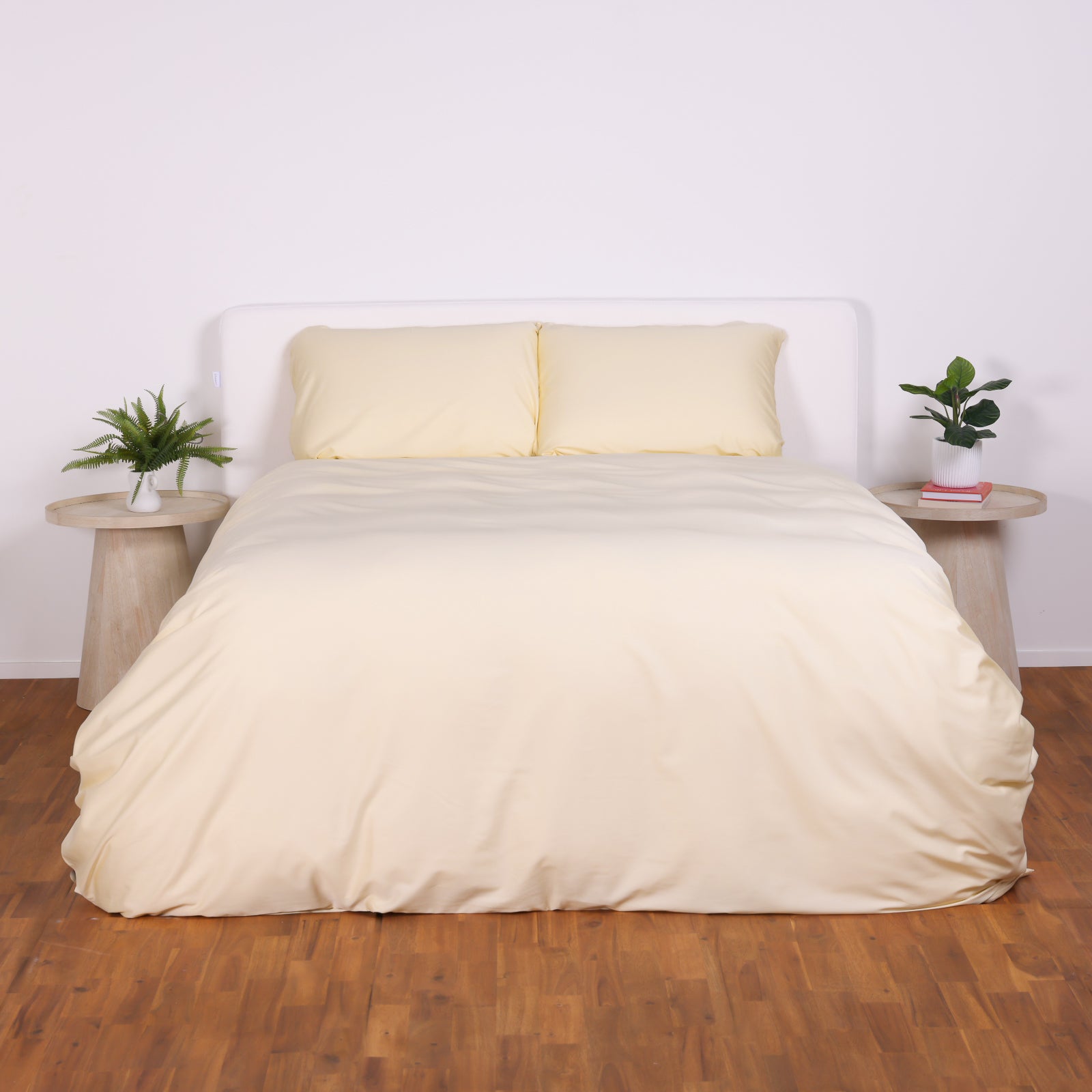 Luxury Quilt Cover King Lucky Bay Yellow