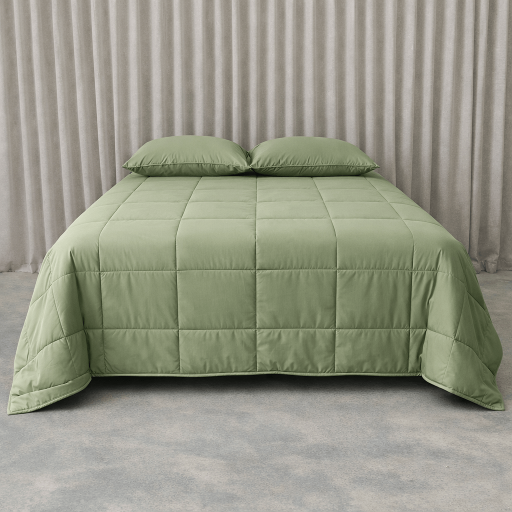 アウトドア寝具 JM BLANKET - LIGHT GREEN x GREEN Daintree PolarCloud Cooling Blanket – The Lad Collective – The Lad