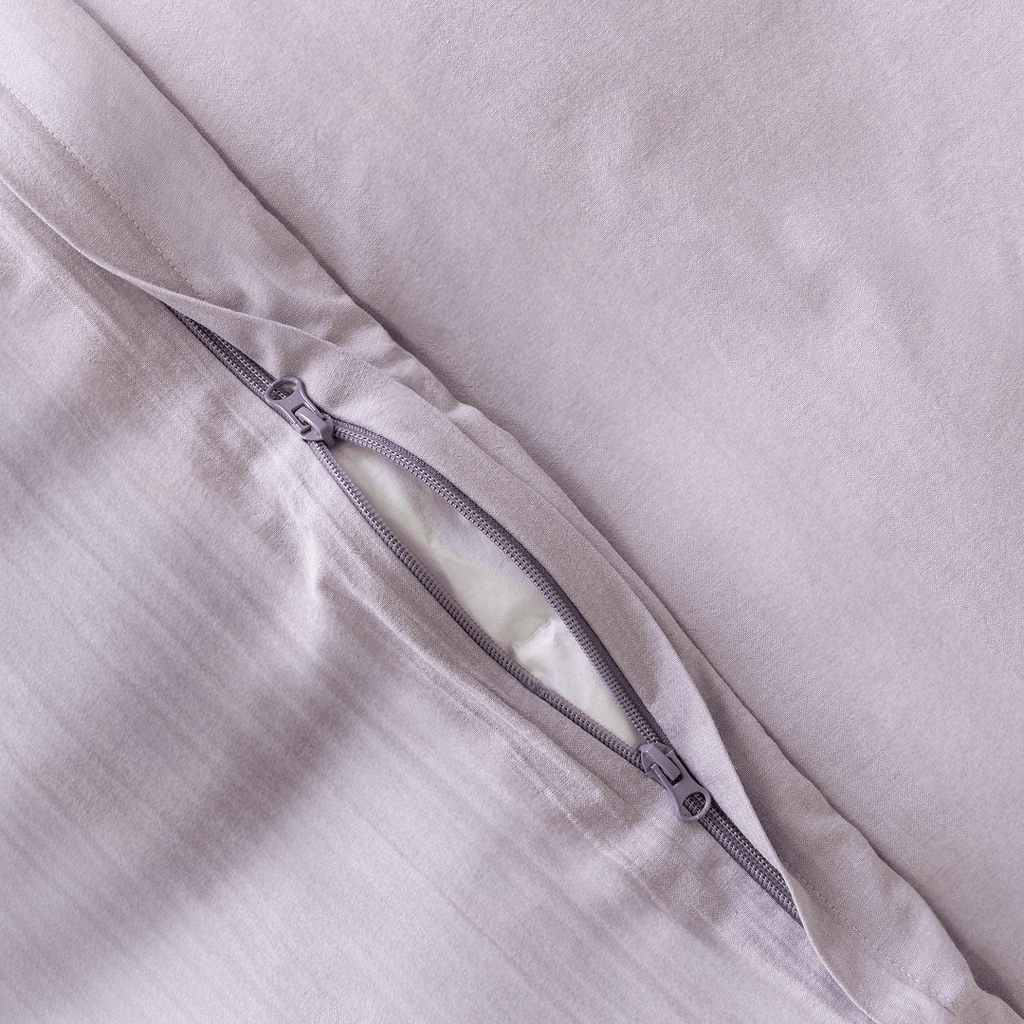 Close-up of the Daylesford quilt cover featuring the hidden zipper closure.