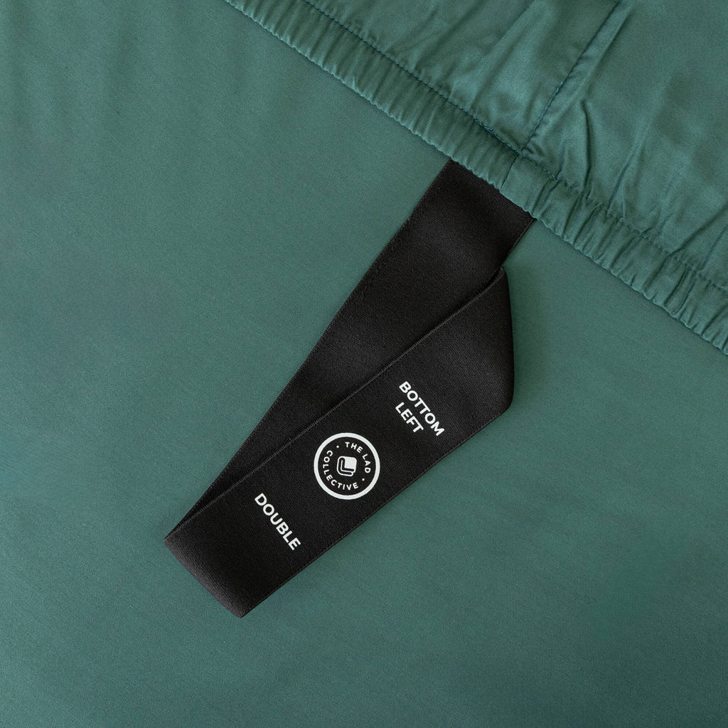 Close up of corner strap in Port Douglas Green
